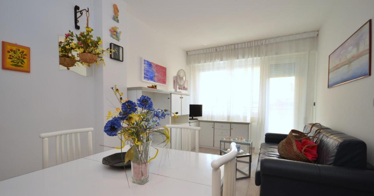 Residenza Alisei Apartment Lignano Sabbiadoro Exterior photo